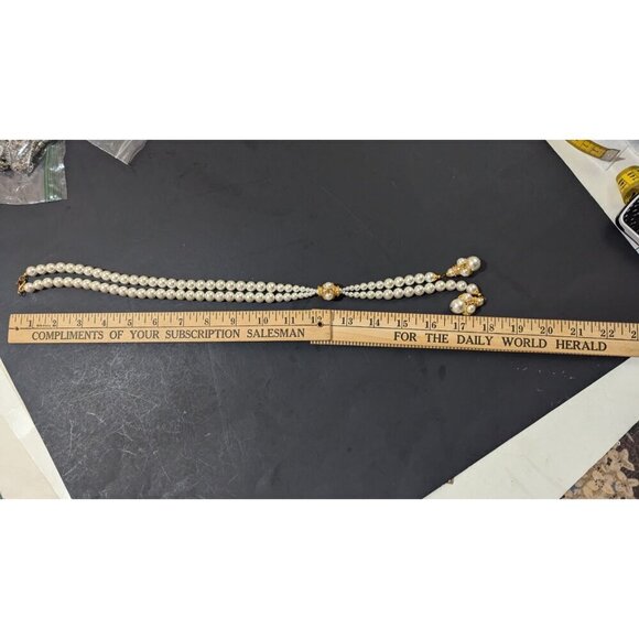 Vintage Faux Pearl Drop Necklace With Gold Accents & Clasp - Picture 4 of 5